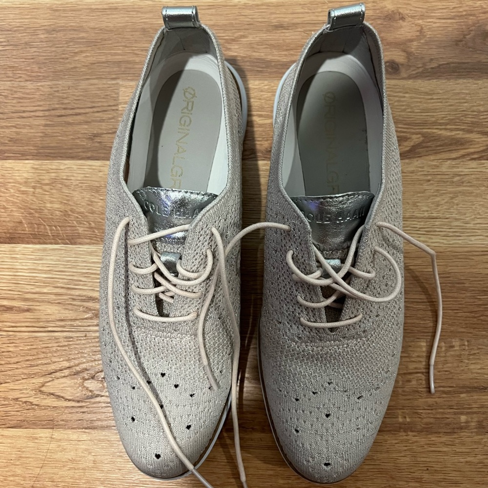 Cole Haan Original Grand Oxfords. Size 10. - Picture 2 of 4